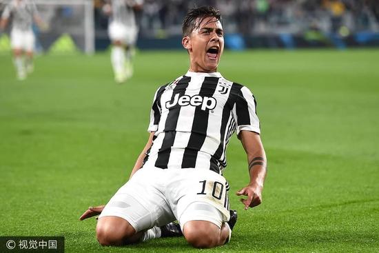 万项谈梅开二度：只能说运气比较好，赶上了这两个进球