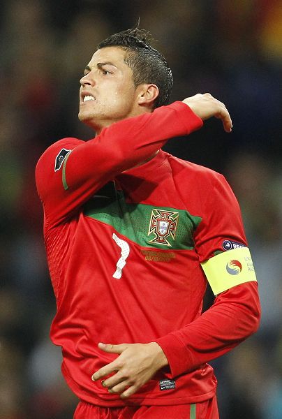 芒特：我和马兹拉维训练时经常较量，我们愿为阿莫林倾尽全力